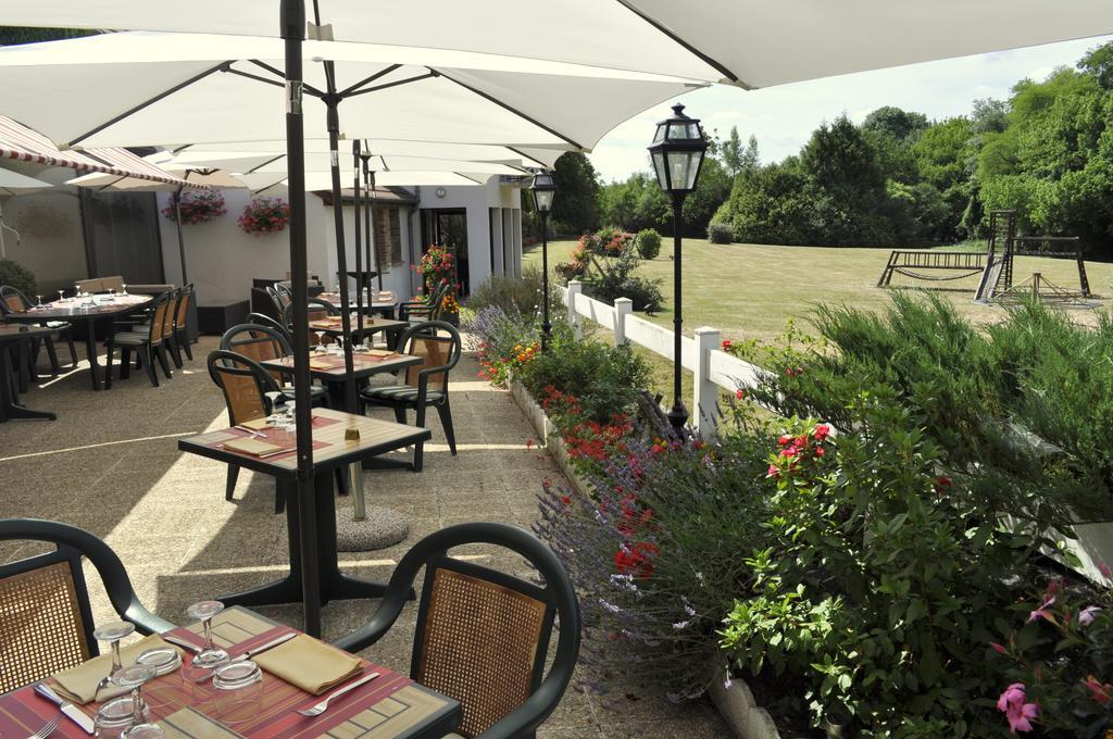 Hotel Restaurant Le Relais De Pouilly Zewnętrze zdjęcie