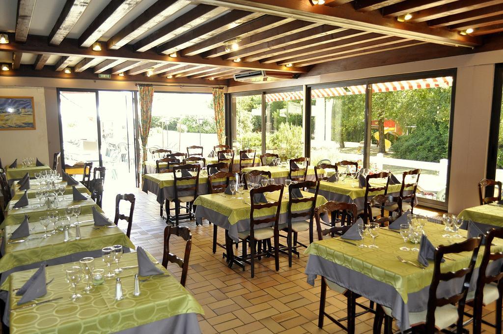 Hotel Restaurant Le Relais De Pouilly Zewnętrze zdjęcie