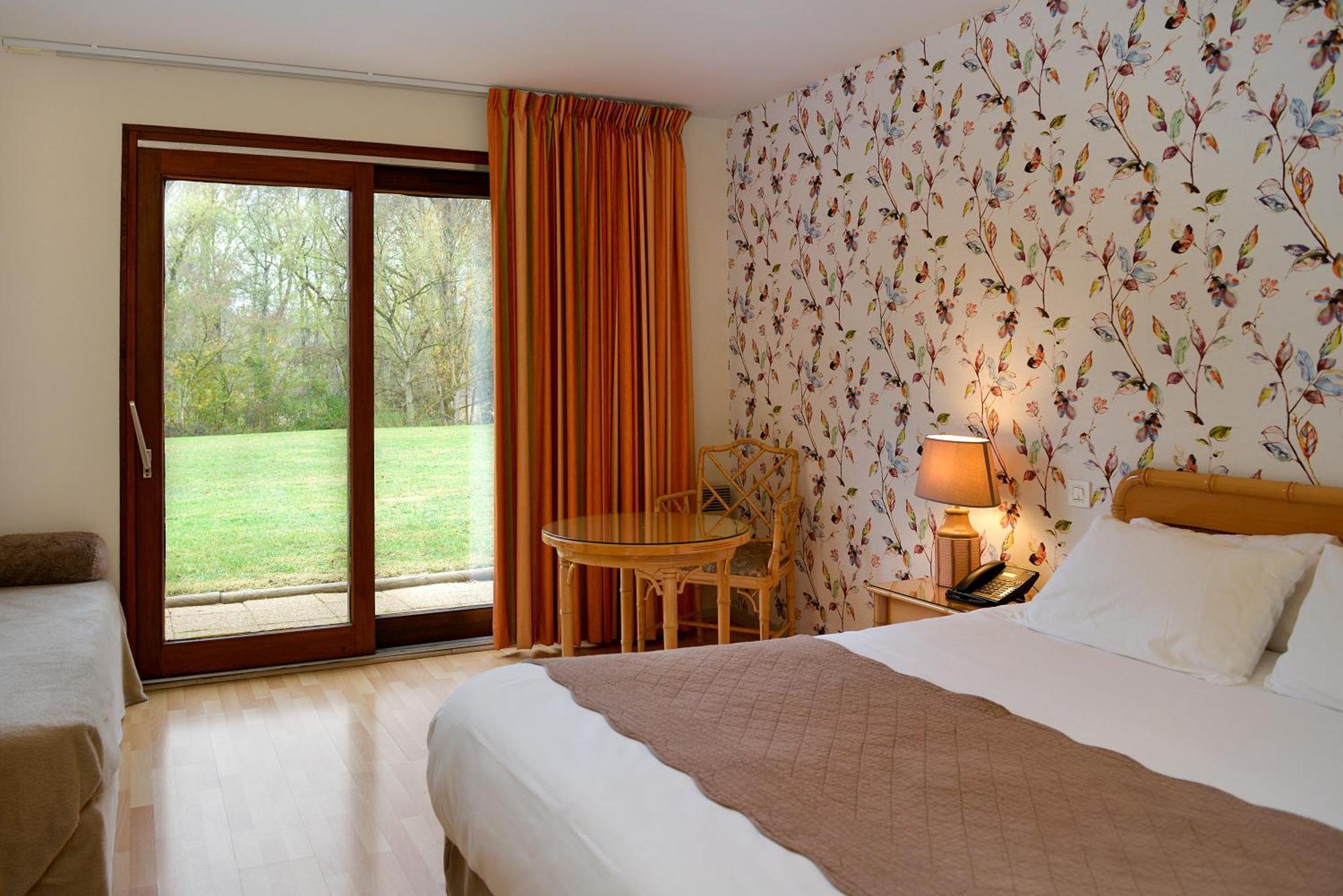 Hotel Restaurant Le Relais De Pouilly Zewnętrze zdjęcie