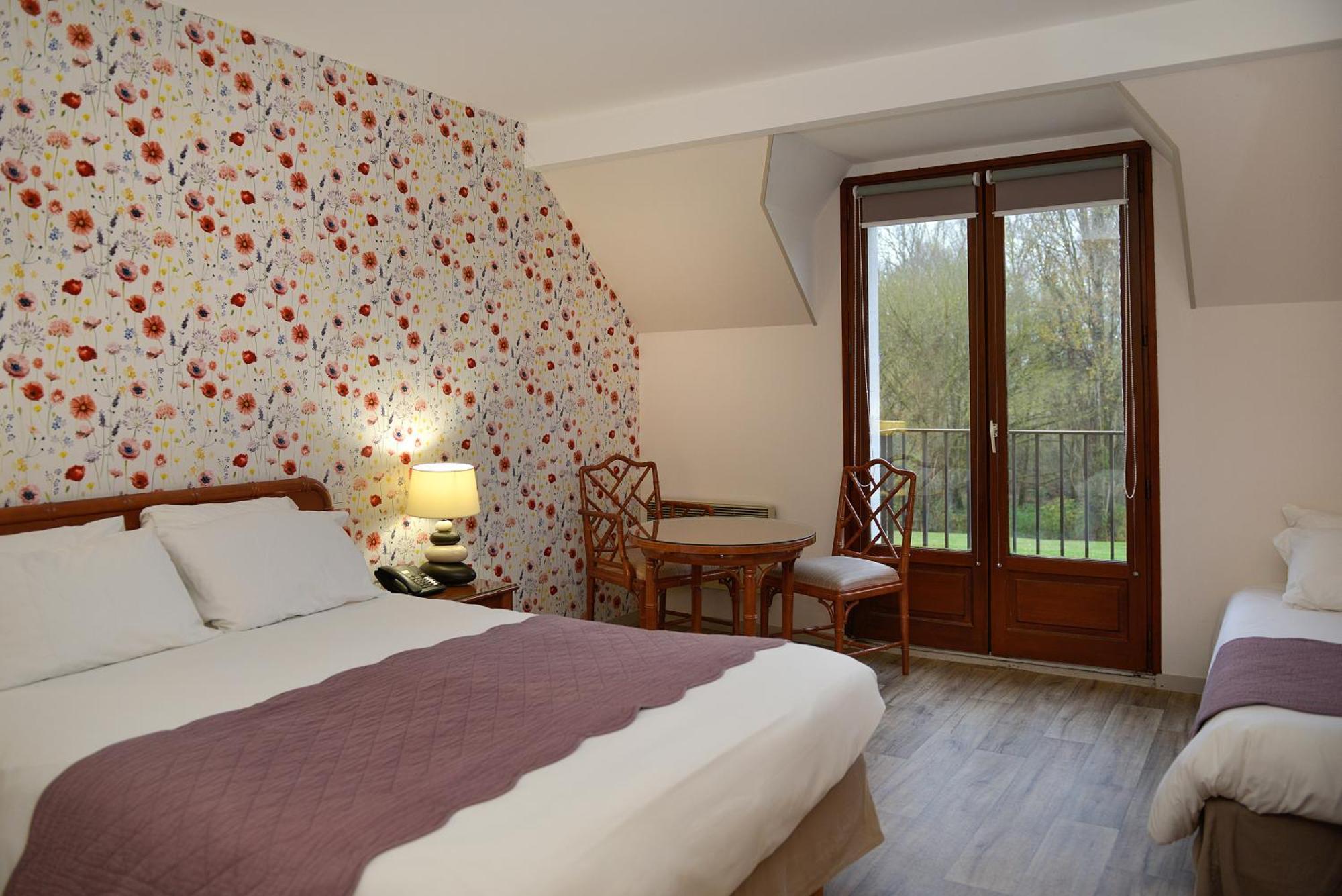 Hotel Restaurant Le Relais De Pouilly Zewnętrze zdjęcie